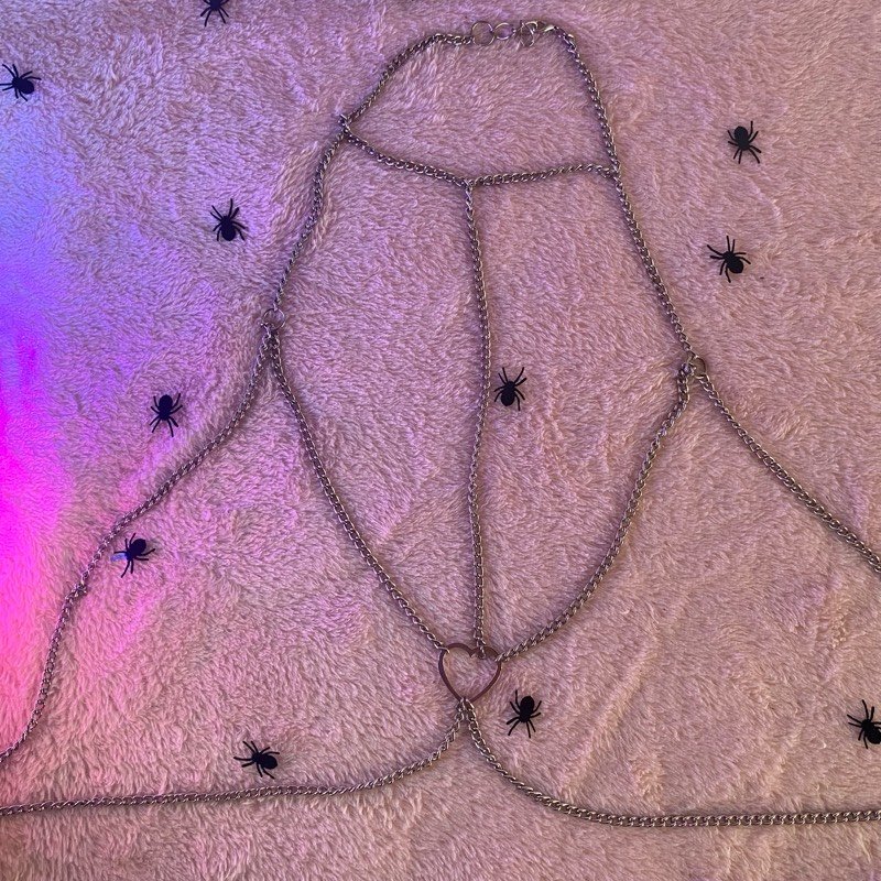 BODY CHAIN HEART