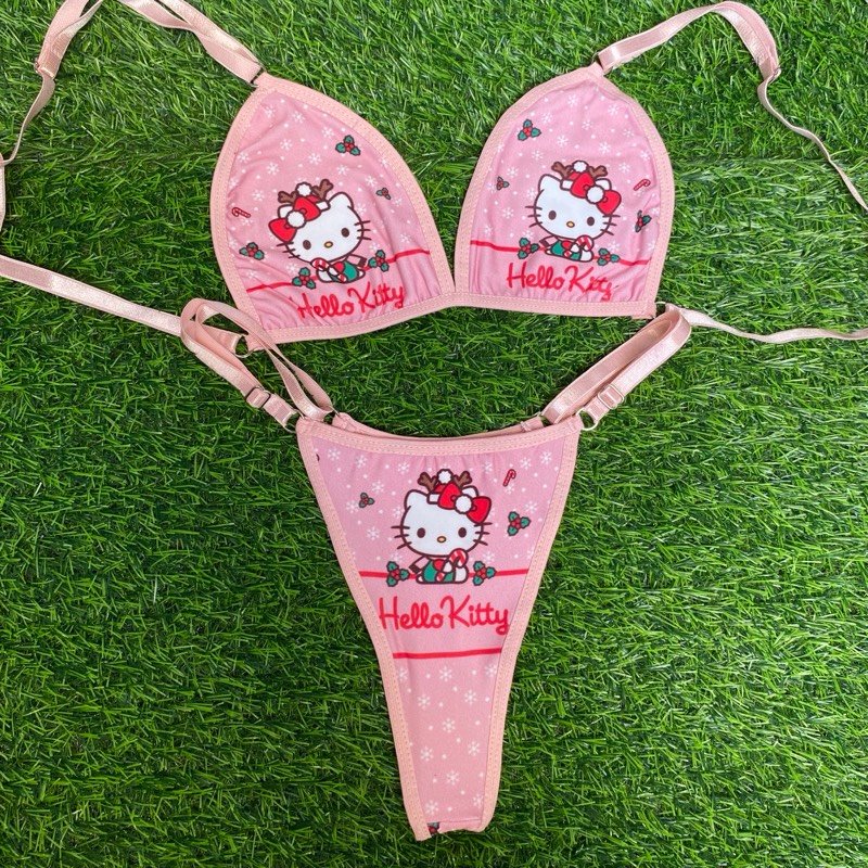 HELLO KITTY ROSA CHRISTMAS