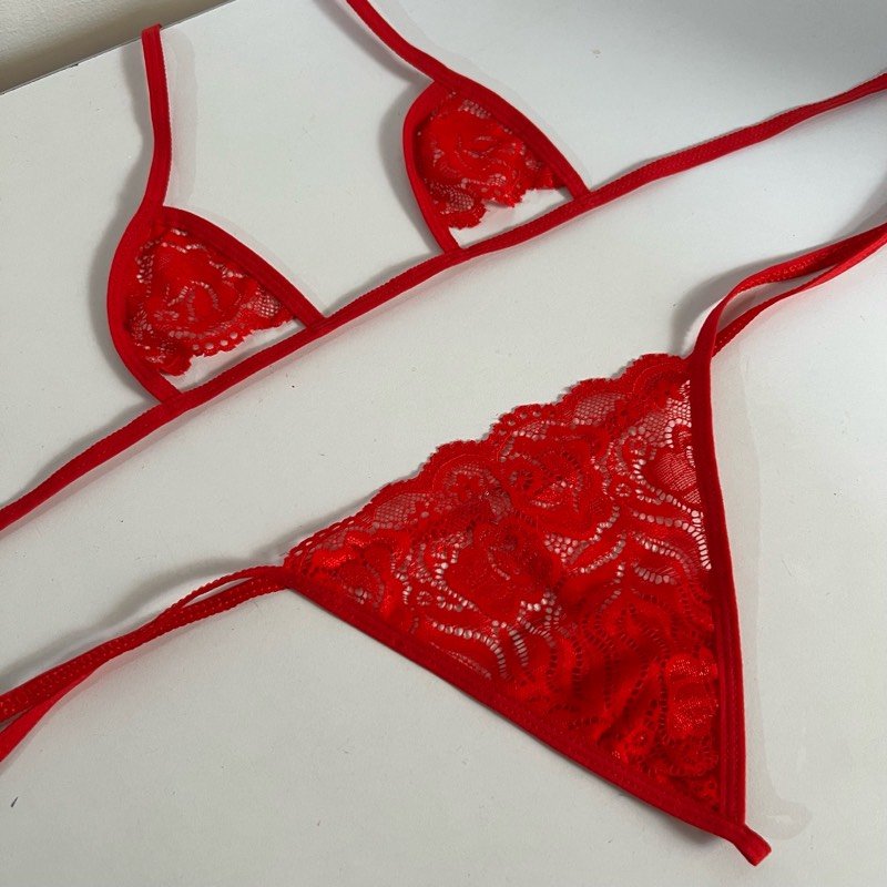 SET ENCAJE ROJO