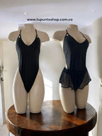Body obsession + minifalda